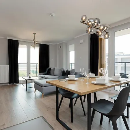 Nowa Grochowska By Renters * Warsaw